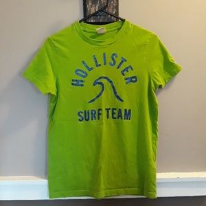 Hollister tshirt
